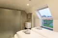 Inside the holiday home &mdash; 25